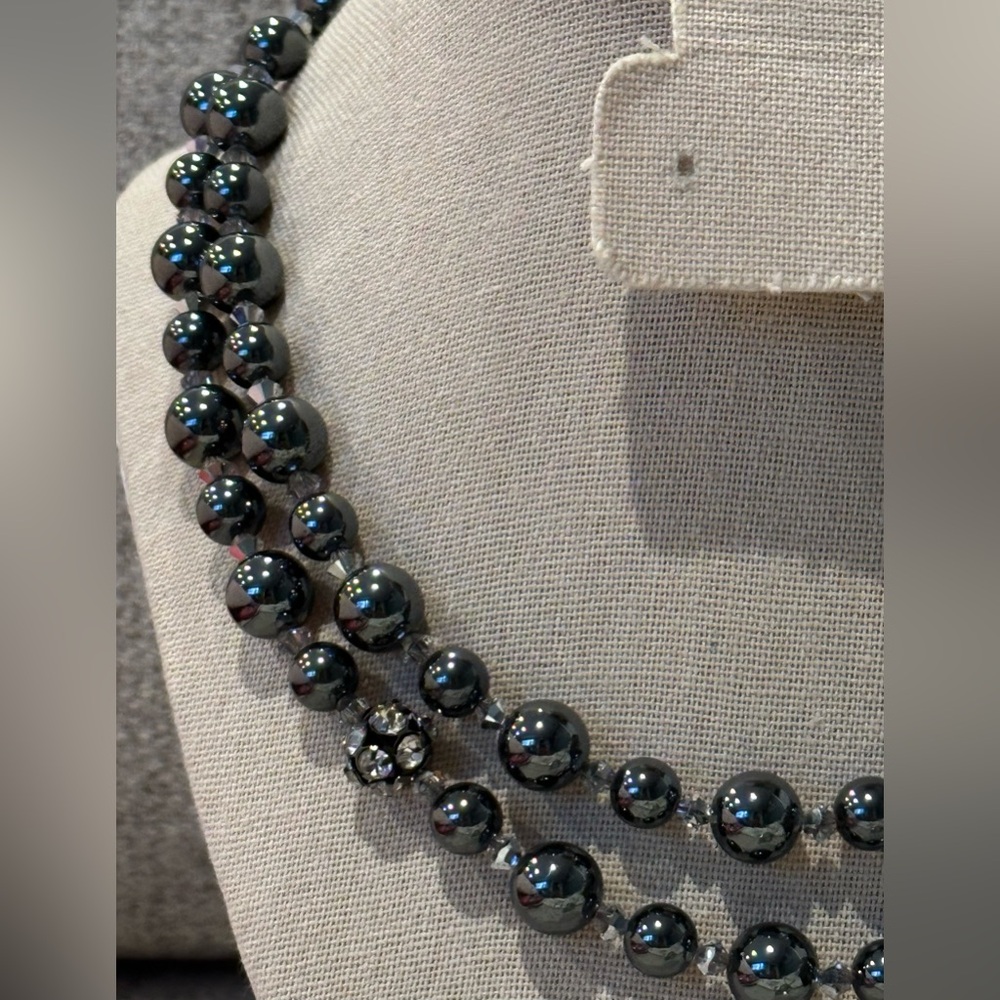 Double layer gray beads with rhinestone & Aurora Borealis spacers. Gorgeous - Picture 4 of 6